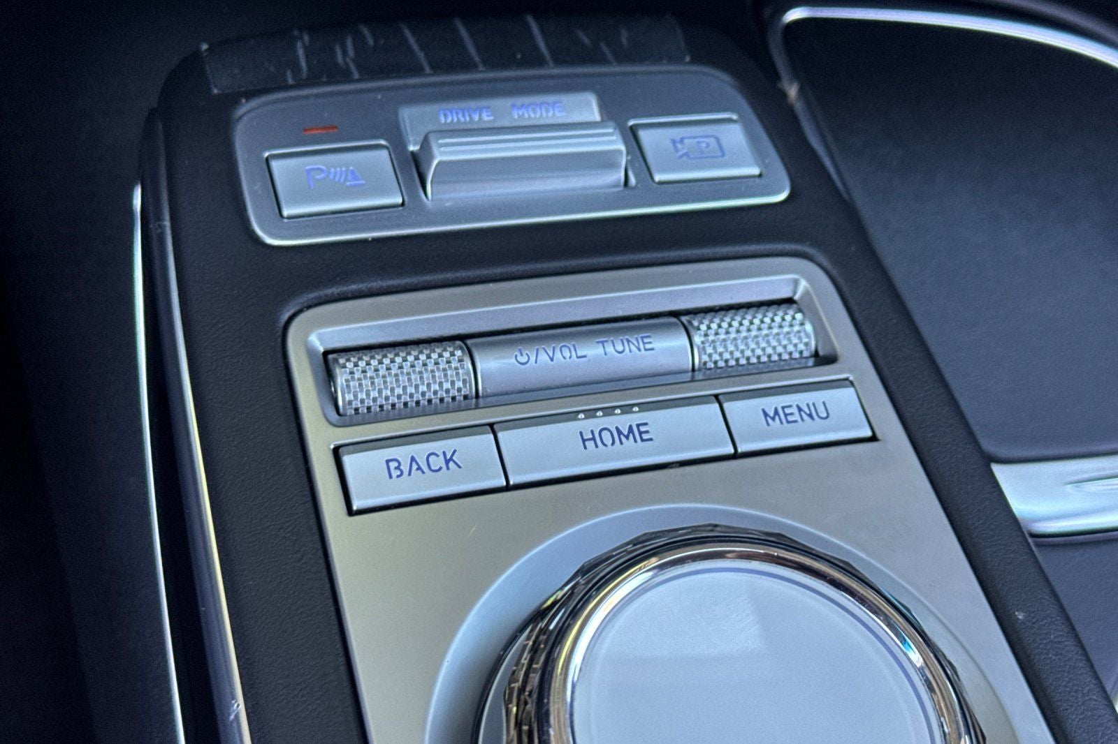 2025 Genesis GV70 2.5T 2.5T AWD