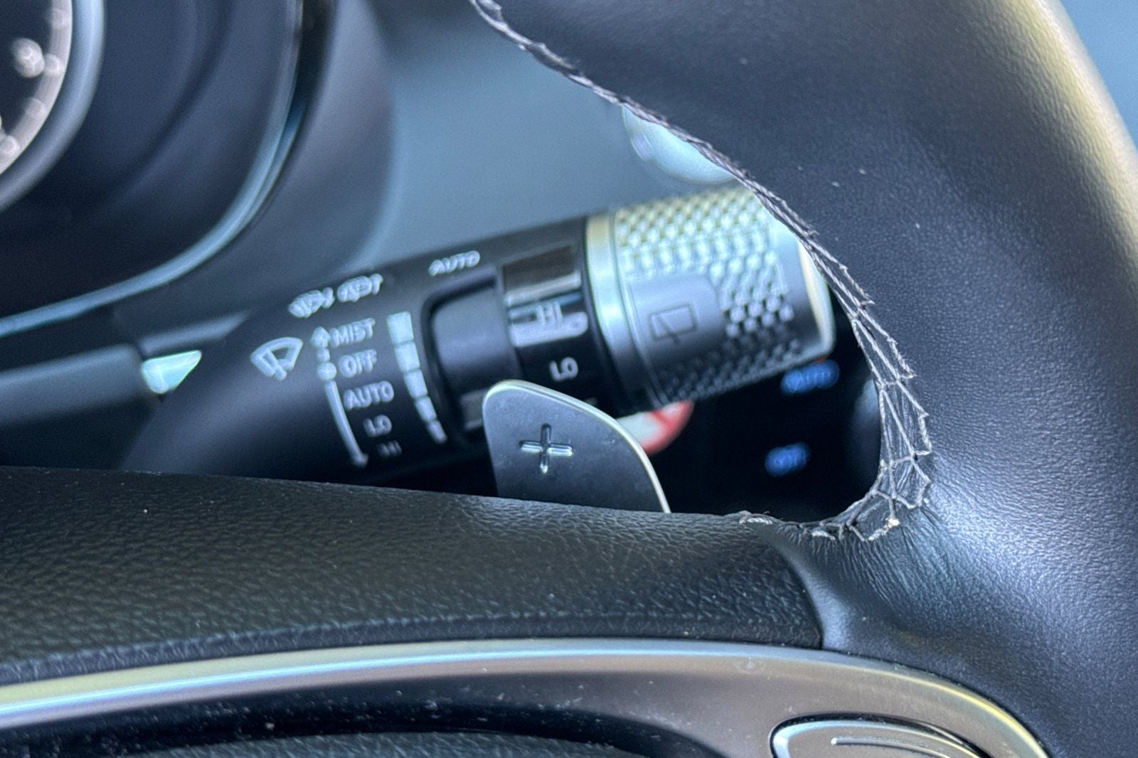 2025 Genesis GV70 2.5T 2.5T AWD