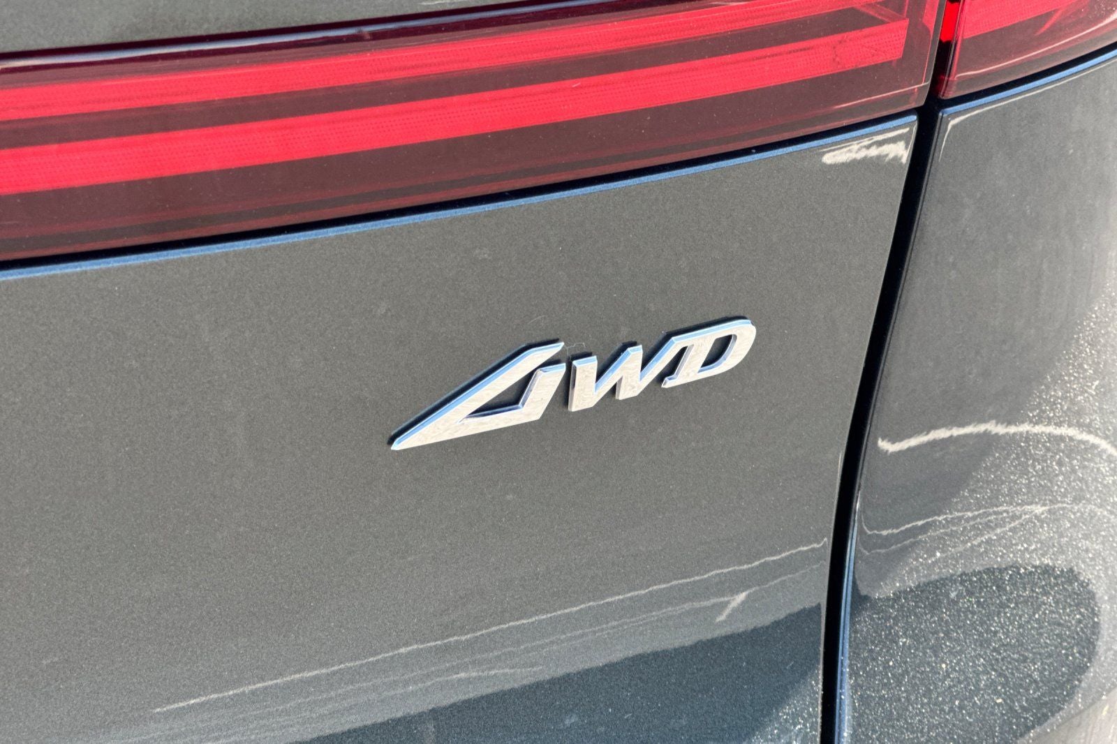2025 Genesis GV70 2.5T 2.5T AWD