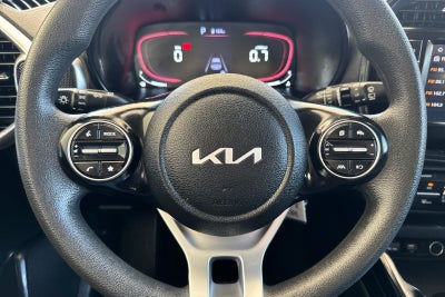 2023 Kia Soul LX TECHNOLOGY