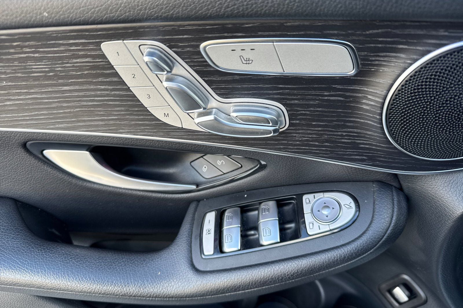 2022 Mercedes-Benz GLC GLC 300 CLC 300