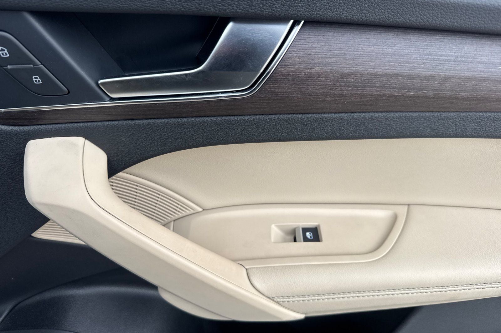 2022 Audi Q5 45 S line Premium quattro