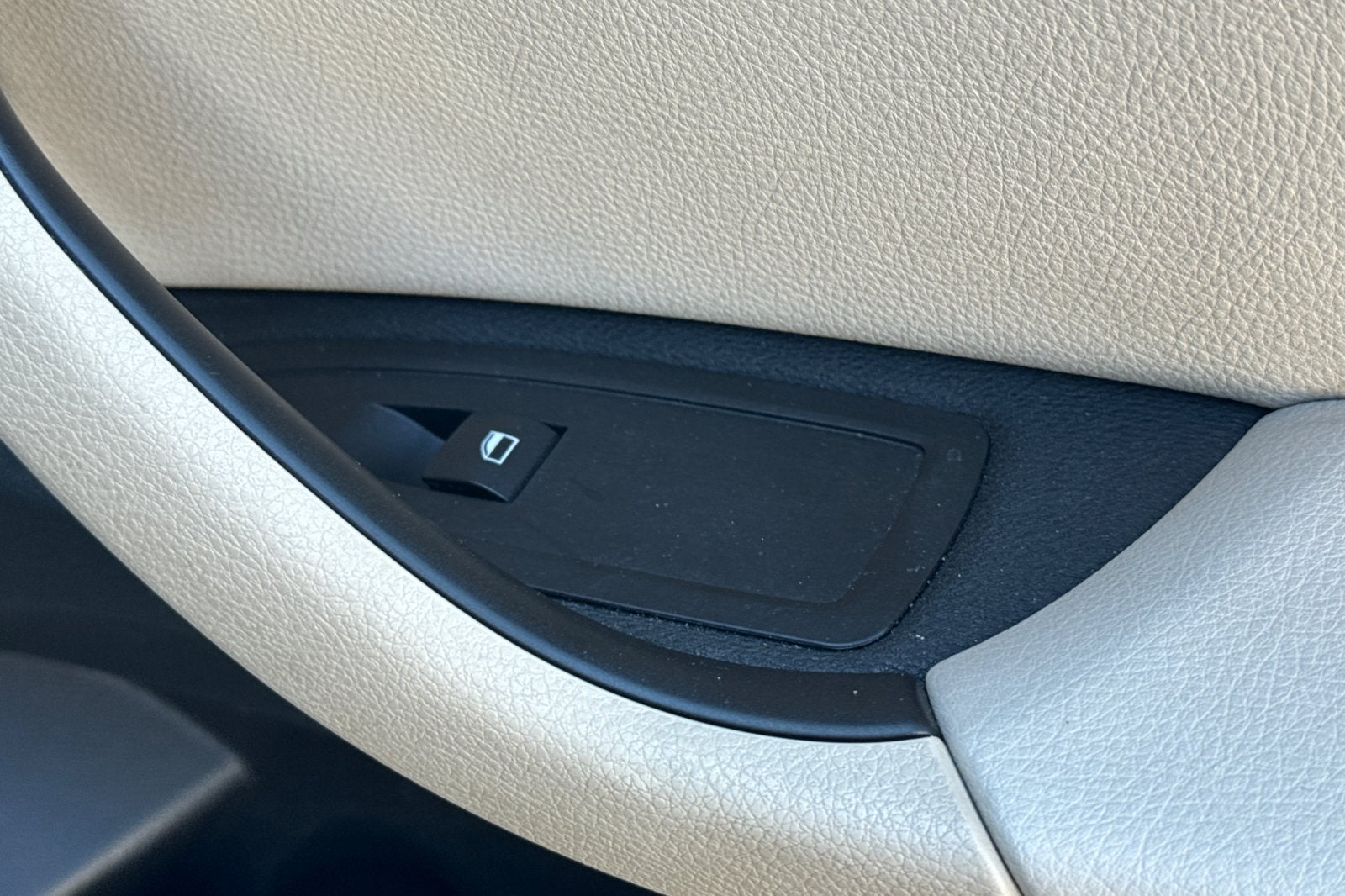 2020 BMW X1 xDrive28i