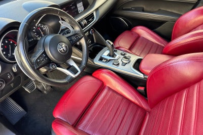 2022 Alfa Romeo Stelvio Veloce