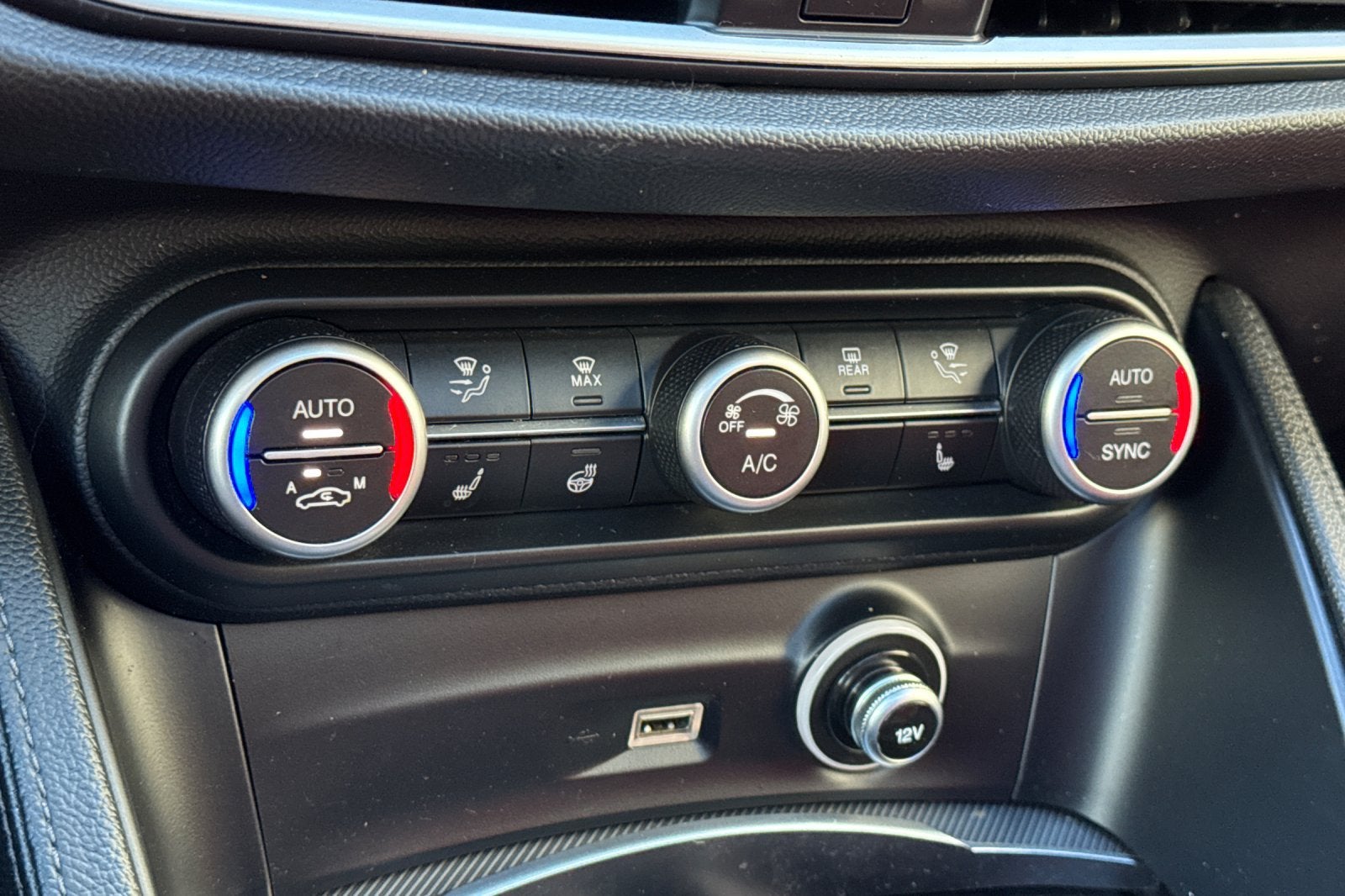 2022 Alfa Romeo Stelvio Veloce