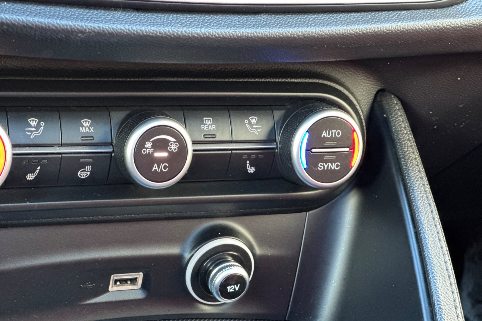 2022 Alfa Romeo Stelvio Veloce