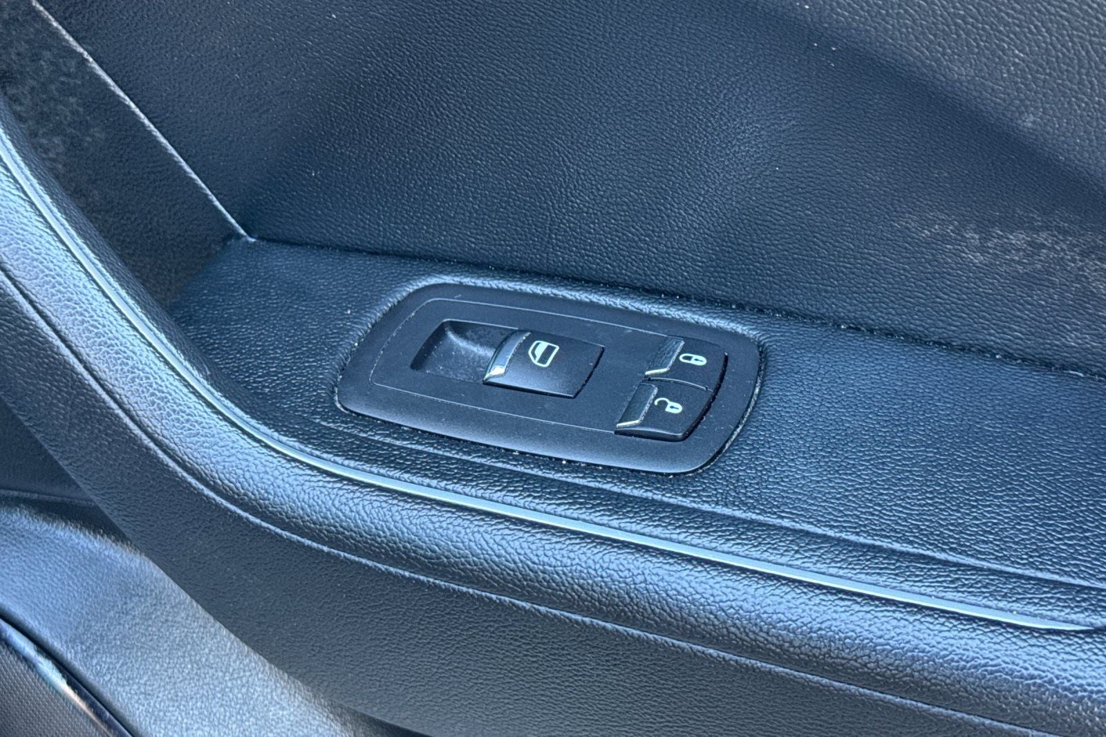 2017 Maserati Levante Base